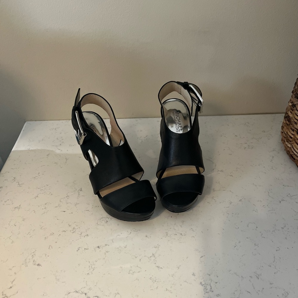 Michael Kors platform high heels size 6.5